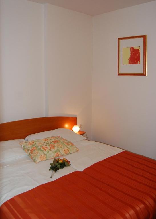 Penzion Pri Slovenc Bed & Breakfast Dol pri Ljubljani Ngoại thất bức ảnh